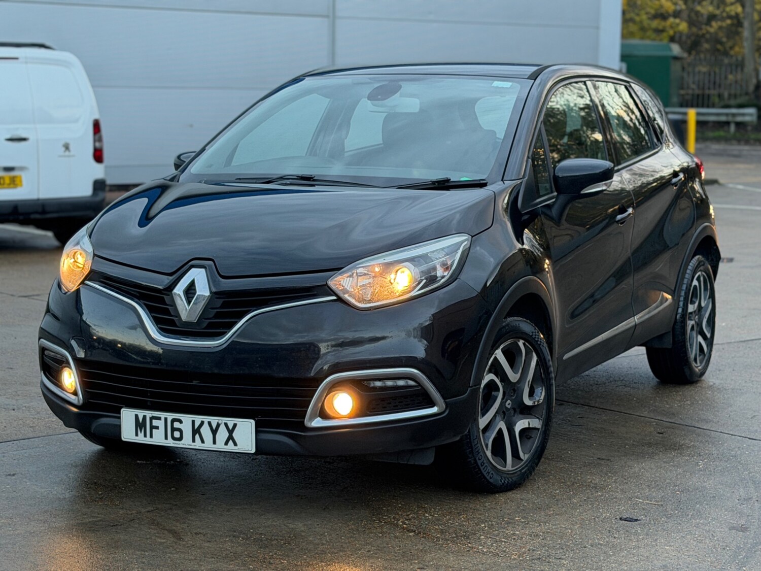 Used Renault Captur 2016 for sale - 76682663: Photo 34