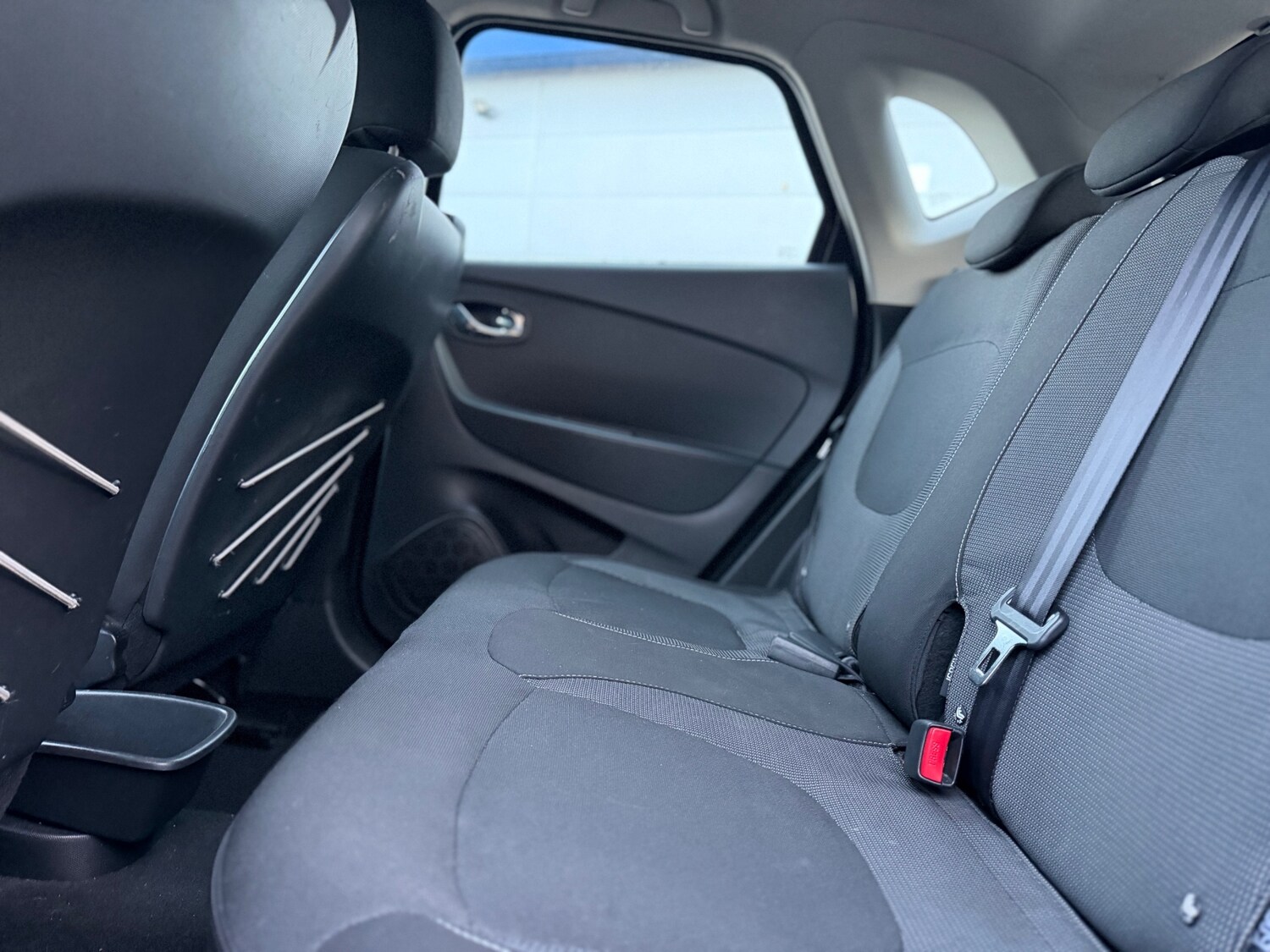 Used Renault Captur 2016 for sale - 76682663: Photo 46