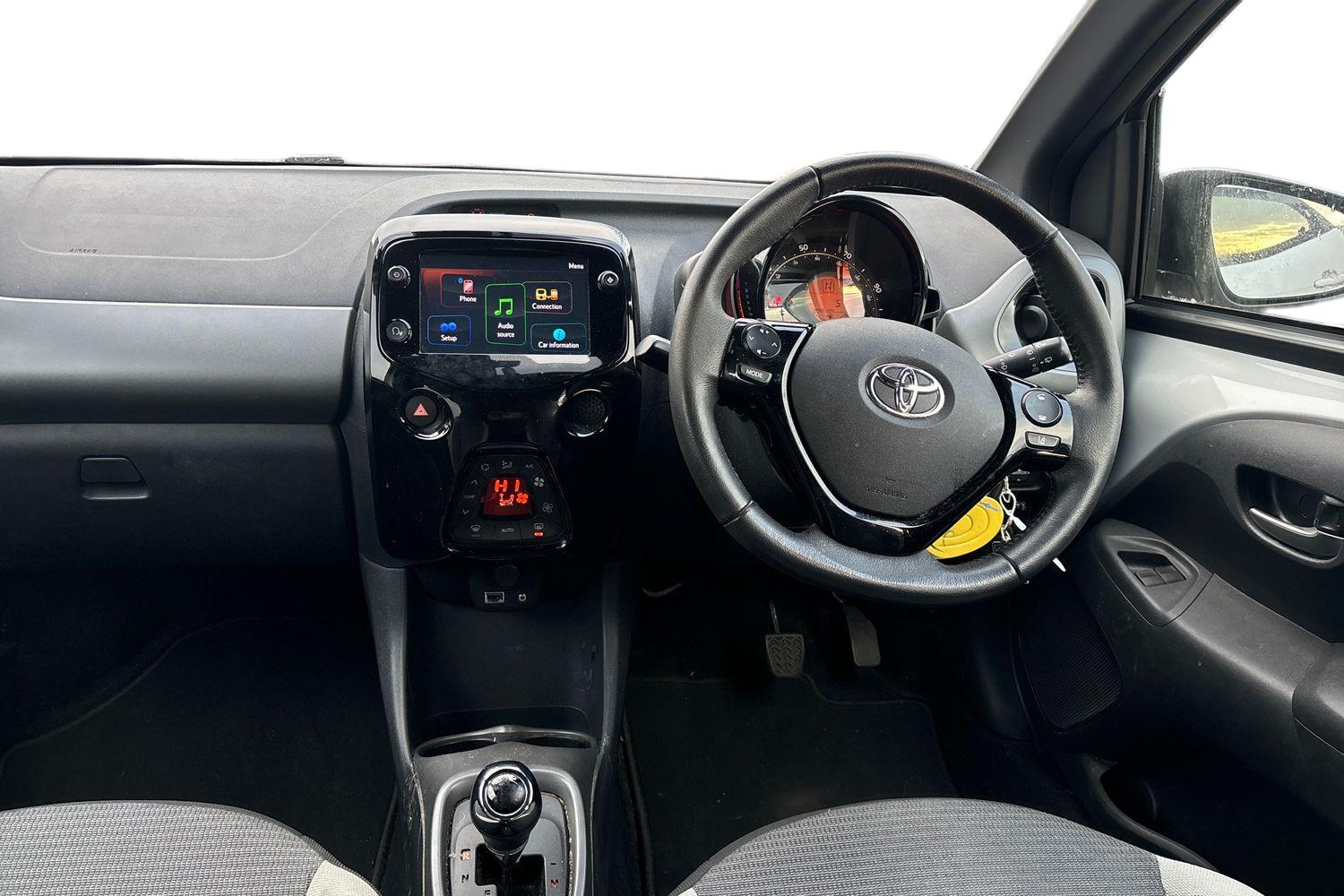 Used Toyota AYGO 2022 for sale - 77145811: Photo 11