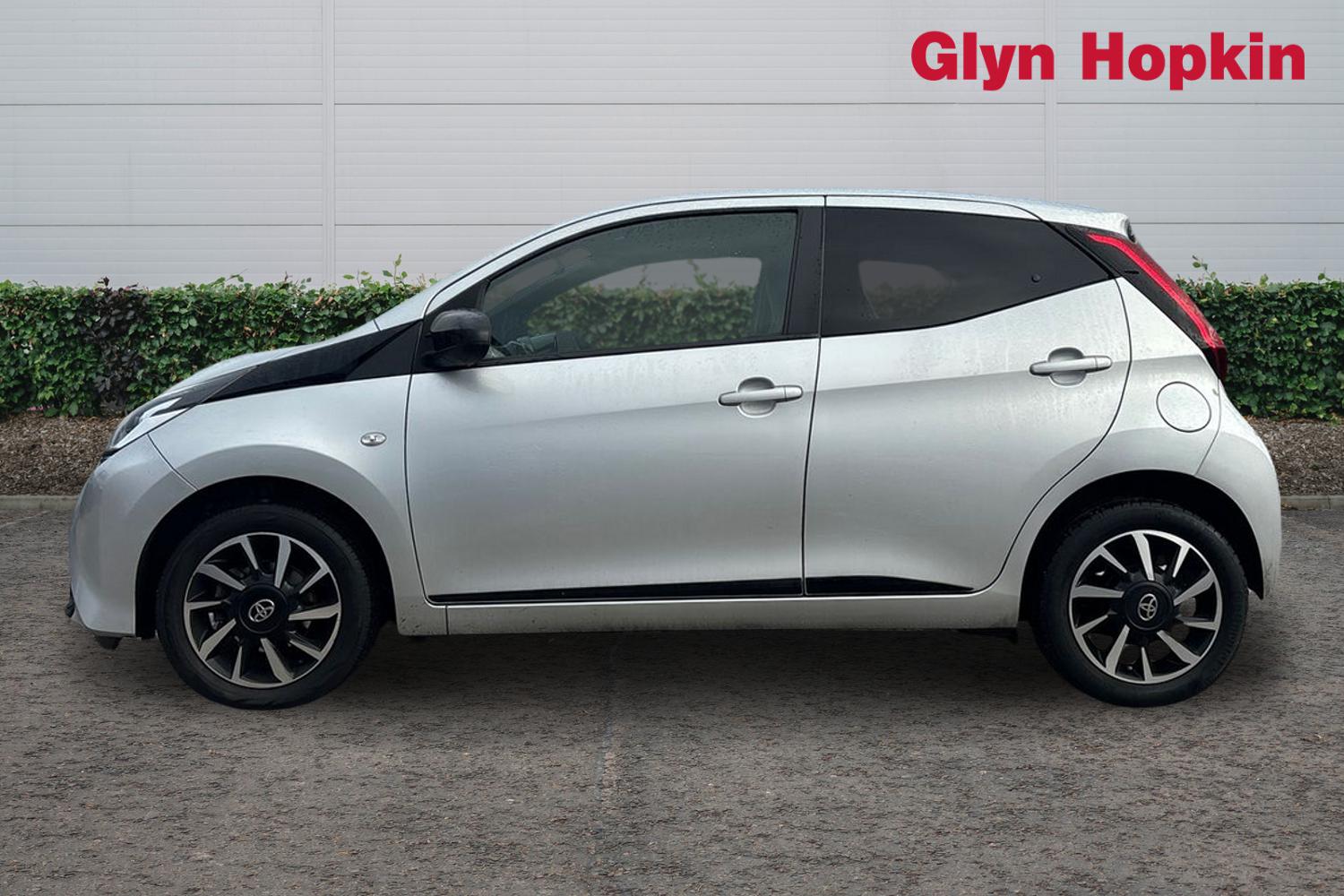 Used Toyota AYGO 2022 for sale - 77145811: Photo 6