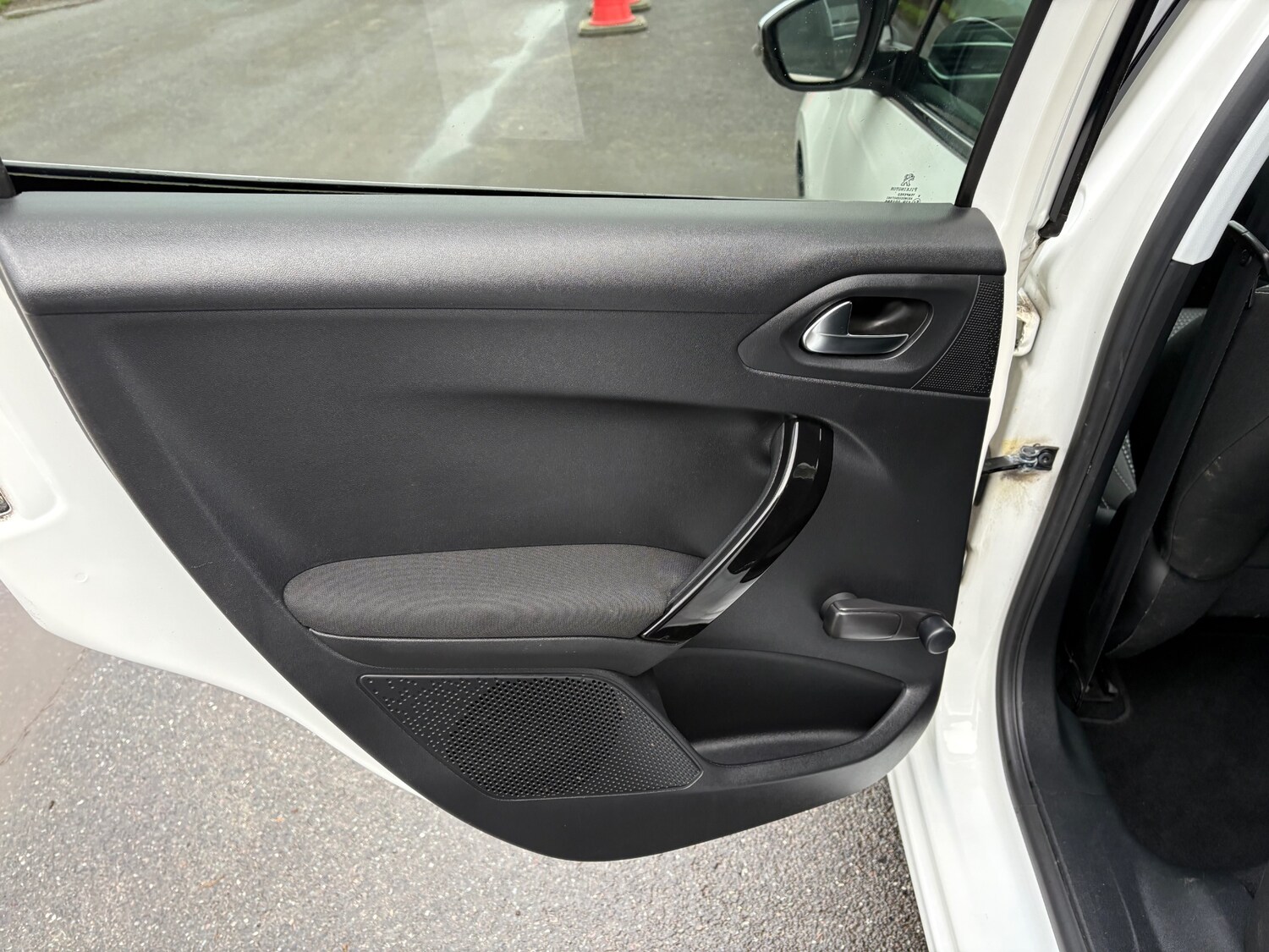 Used Peugeot 208 2015 for sale - 77409663: Photo 14