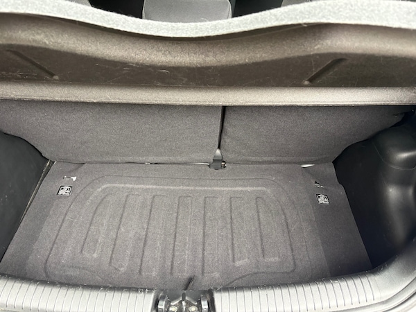 Used Hyundai i10 2017 for sale - 76257499: Photo 13