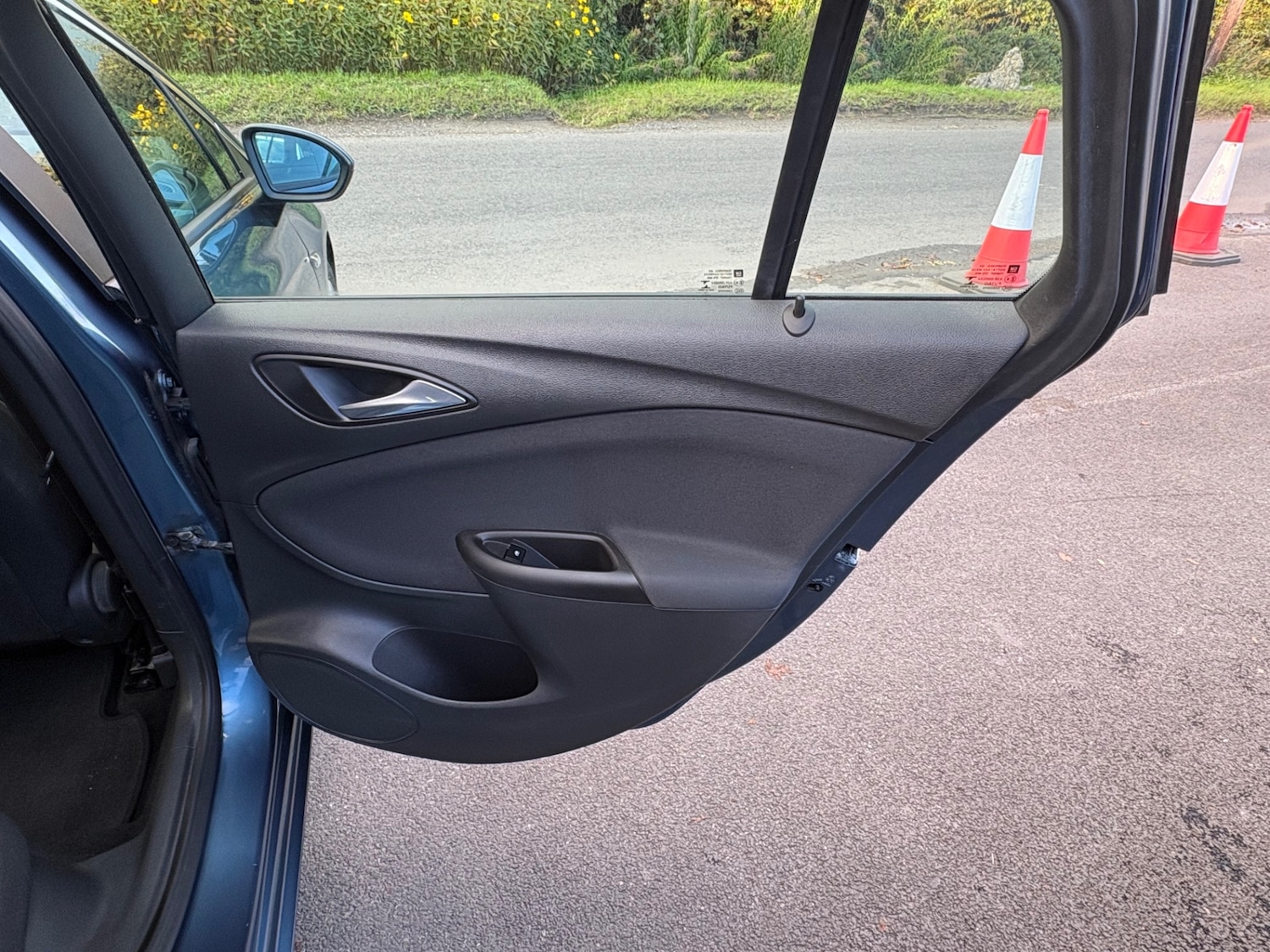 Used Vauxhall Astra 2017 for sale - 76379610: Photo 13