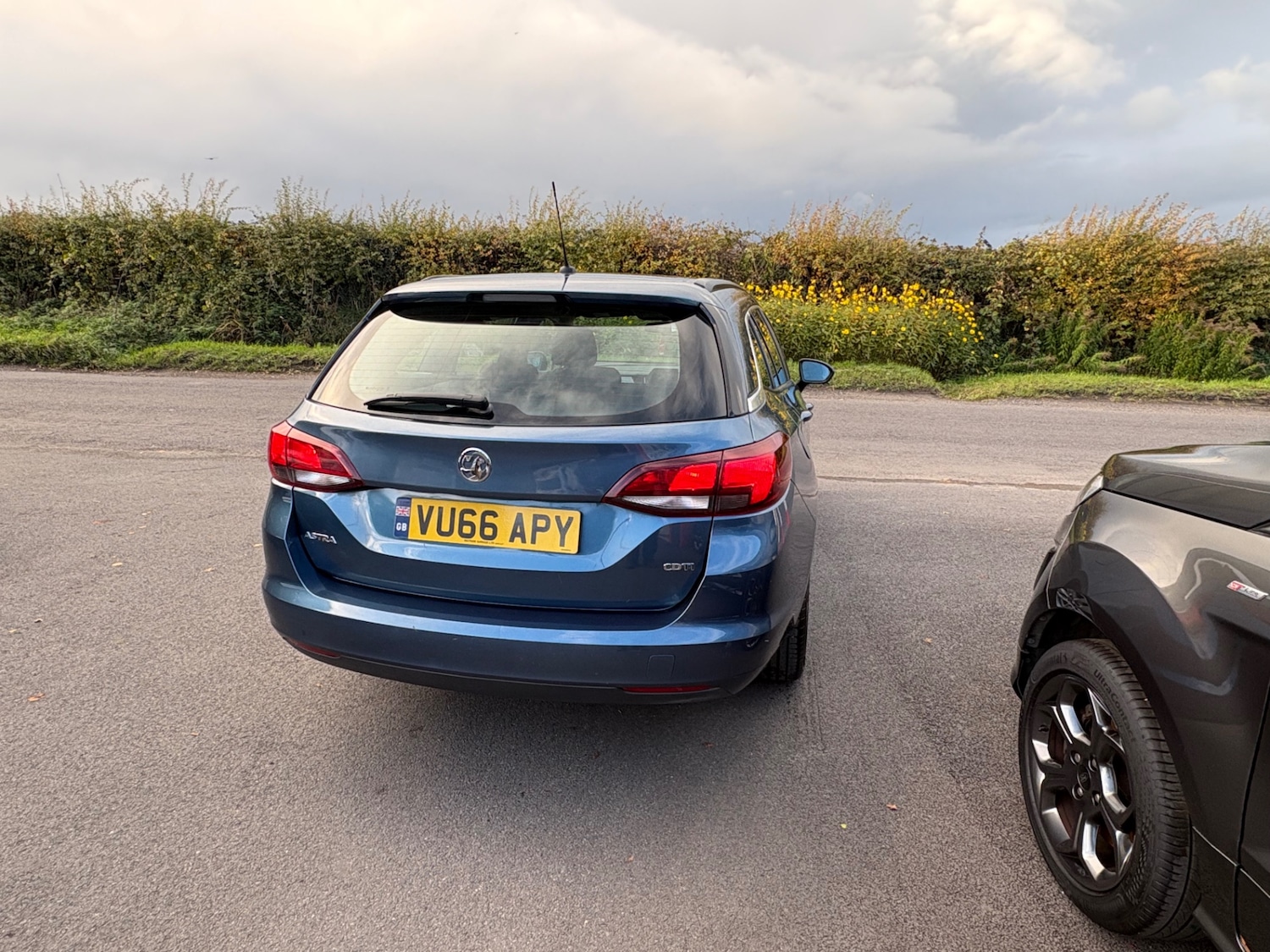 Used Vauxhall Astra 2017 for sale - 76379610: Photo 5