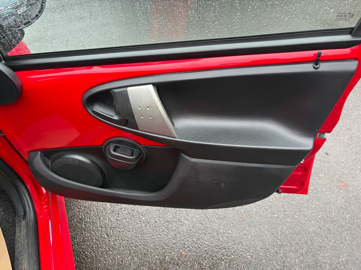 Used Peugeot 107 2012 for sale - 76669906: Photo 11