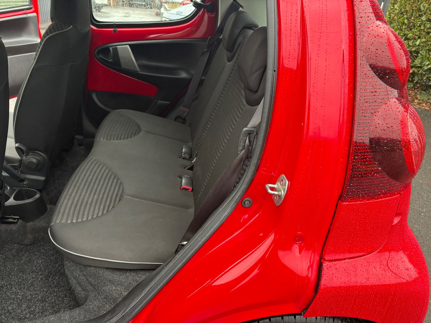 Used Peugeot 107 2012 for sale - 76669906: Photo 14