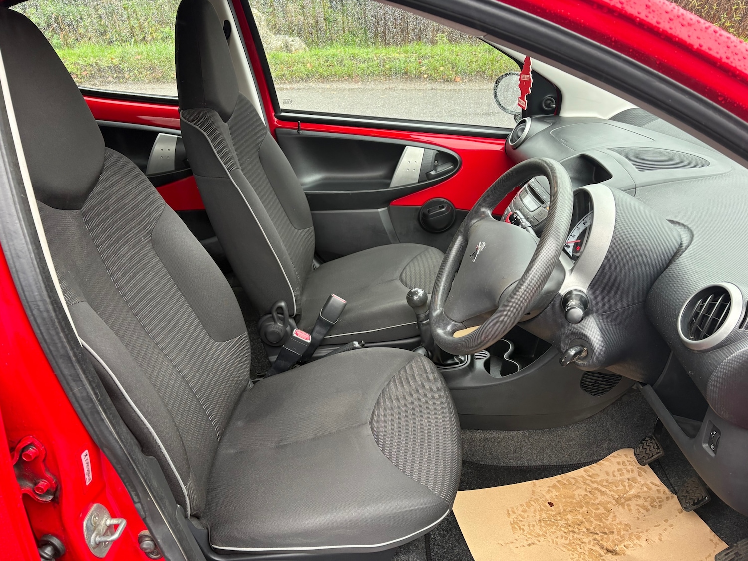 Used Peugeot 107 2012 for sale - 76669906: Photo 7