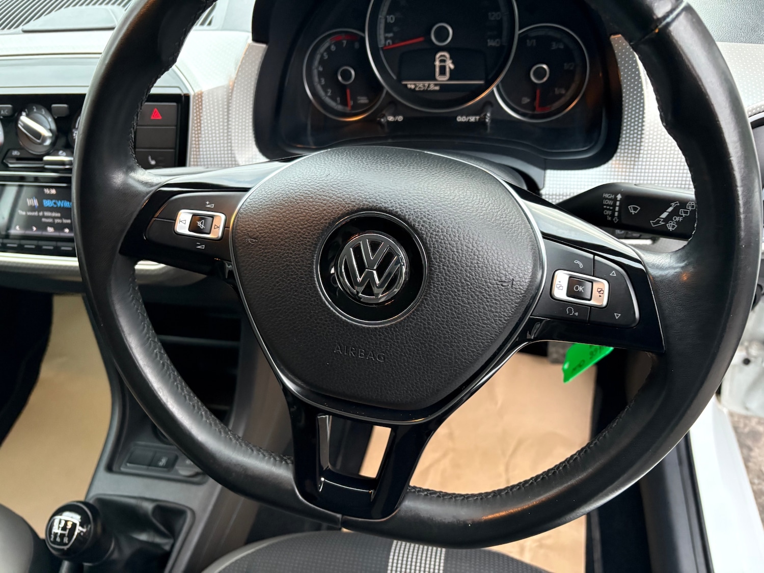 Used Volkswagen up! 2016 for sale - 77264220: Photo 14