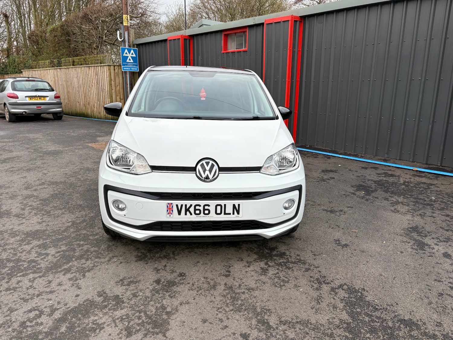 Used Volkswagen up! 2016 for sale - 77264220: Photo 5
