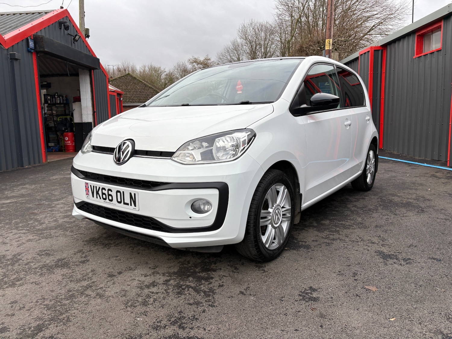 Used Volkswagen up! 2016 for sale - 77264220: Photo 6