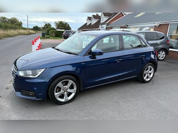 Used Audi A1 2015 for sale - 79697354: Photo