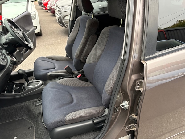 Used Honda Jazz 2015 for sale - 76267588: Photo 16