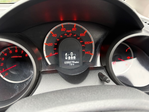 Used Honda Jazz 2015 for sale - 76267588: Photo 17
