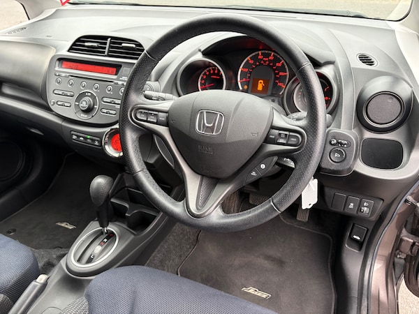 Used Honda Jazz 2015 for sale - 76267588: Photo 20