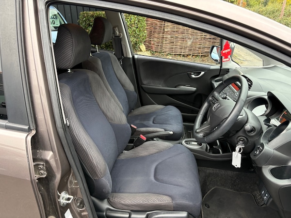 Used Honda Jazz 2015 for sale - 76267588: Photo 6