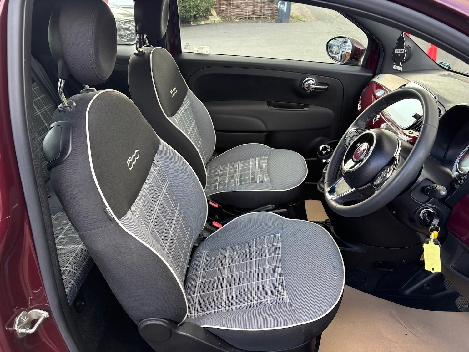 Used Fiat 500 2020 for sale - 76070503: Photo 5