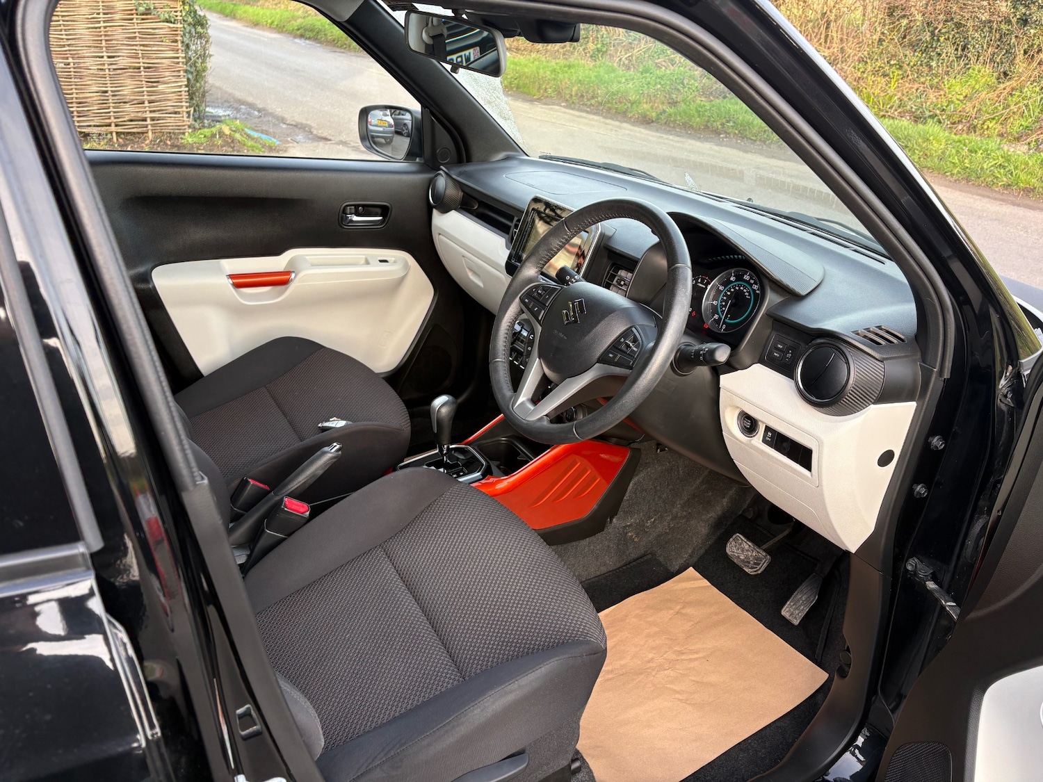 Used Suzuki Ignis 2018 for sale - 77851536: Photo 6