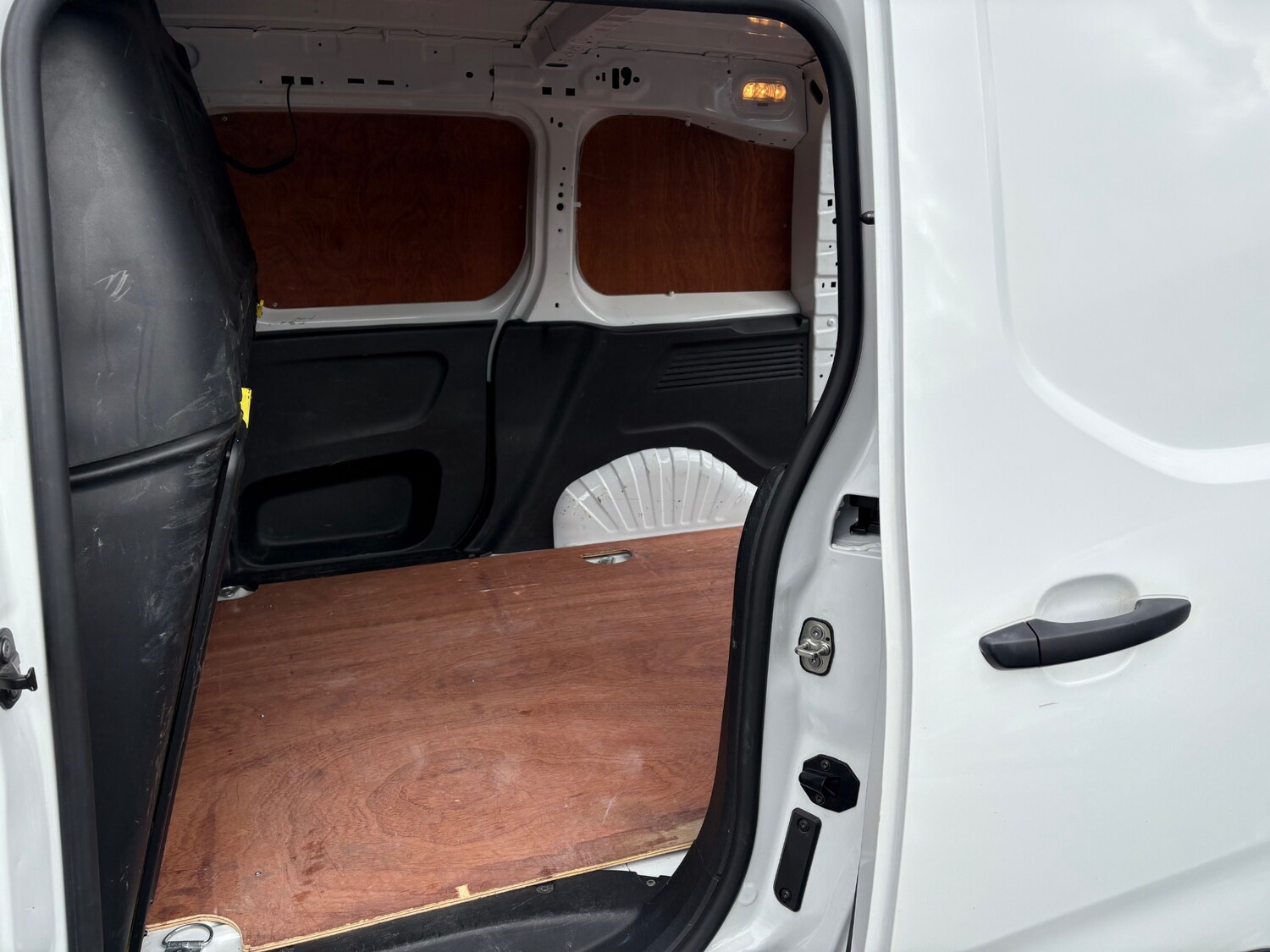 Used Citroen Berlingo 2020 for sale - 75705868: Photo 12