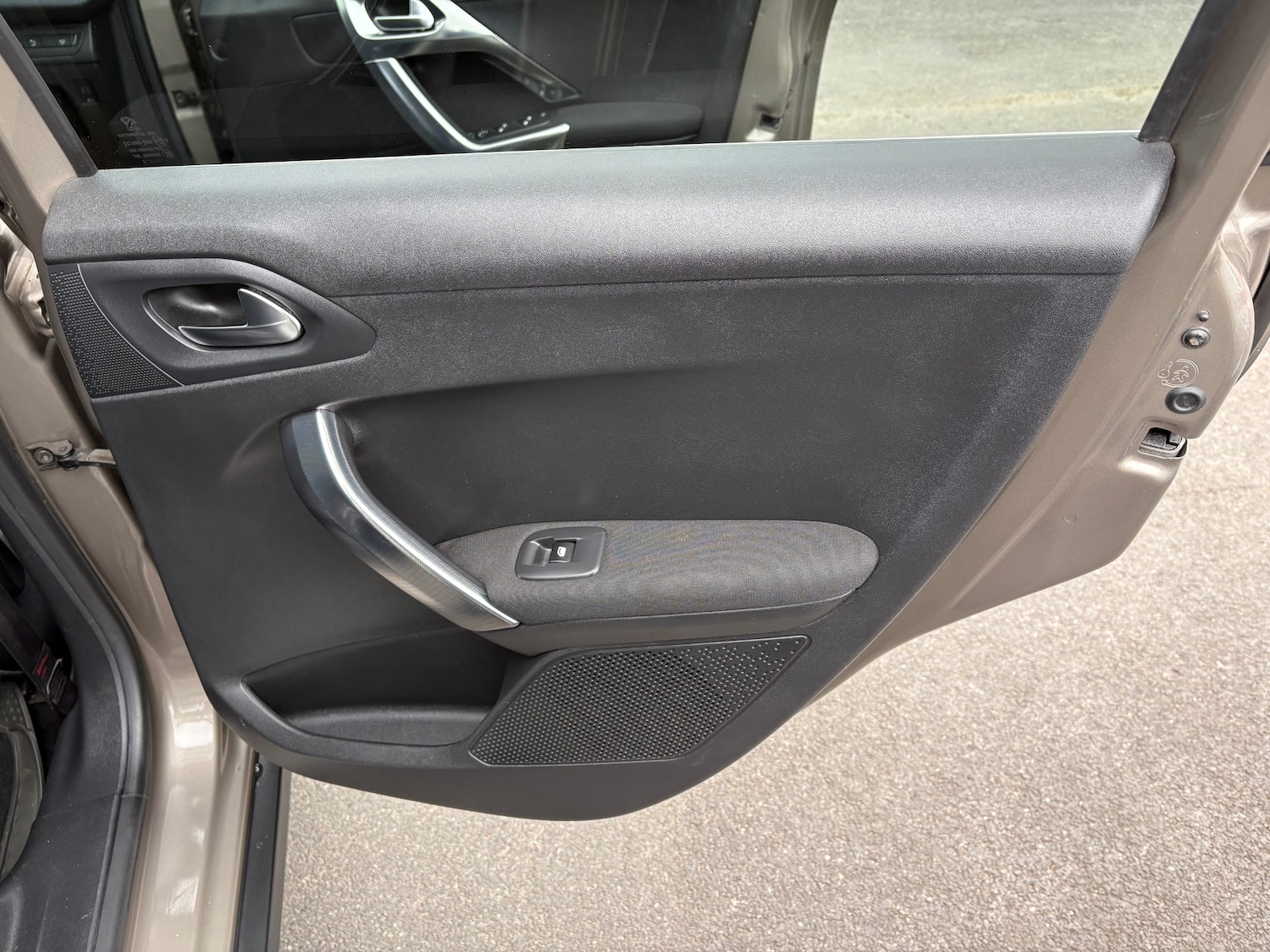 Used Peugeot 2008 2014 for sale - 76281051: Photo 12