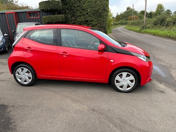 Used Toyota AYGO 2014 for sale - 75999786: Photo
