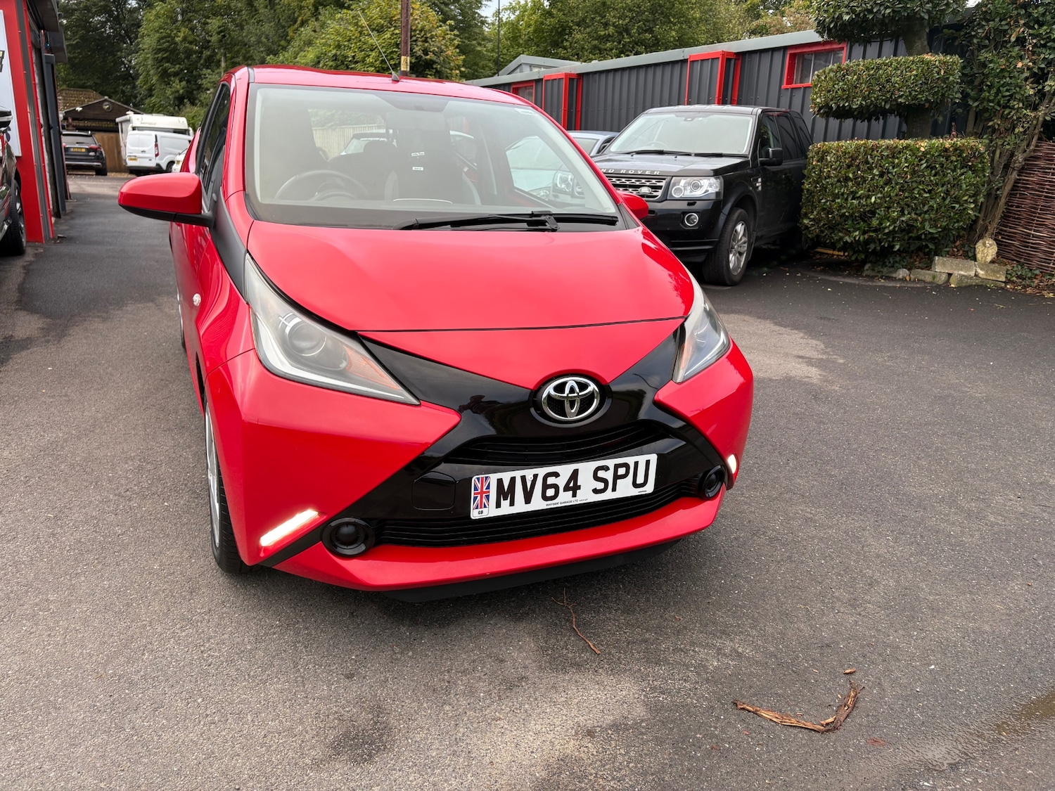 Used Toyota AYGO 2014 for sale - 75999786: Photo 2