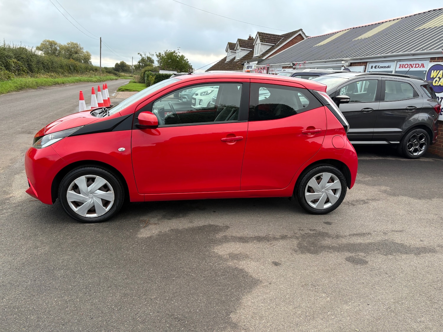 Used Toyota AYGO 2014 for sale - 75999786: Photo 3