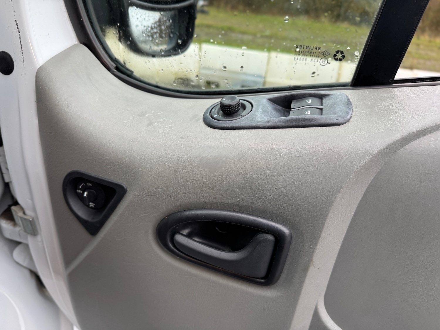 Used Vauxhall Vivaro 2013 for sale - 77825312: Photo 23