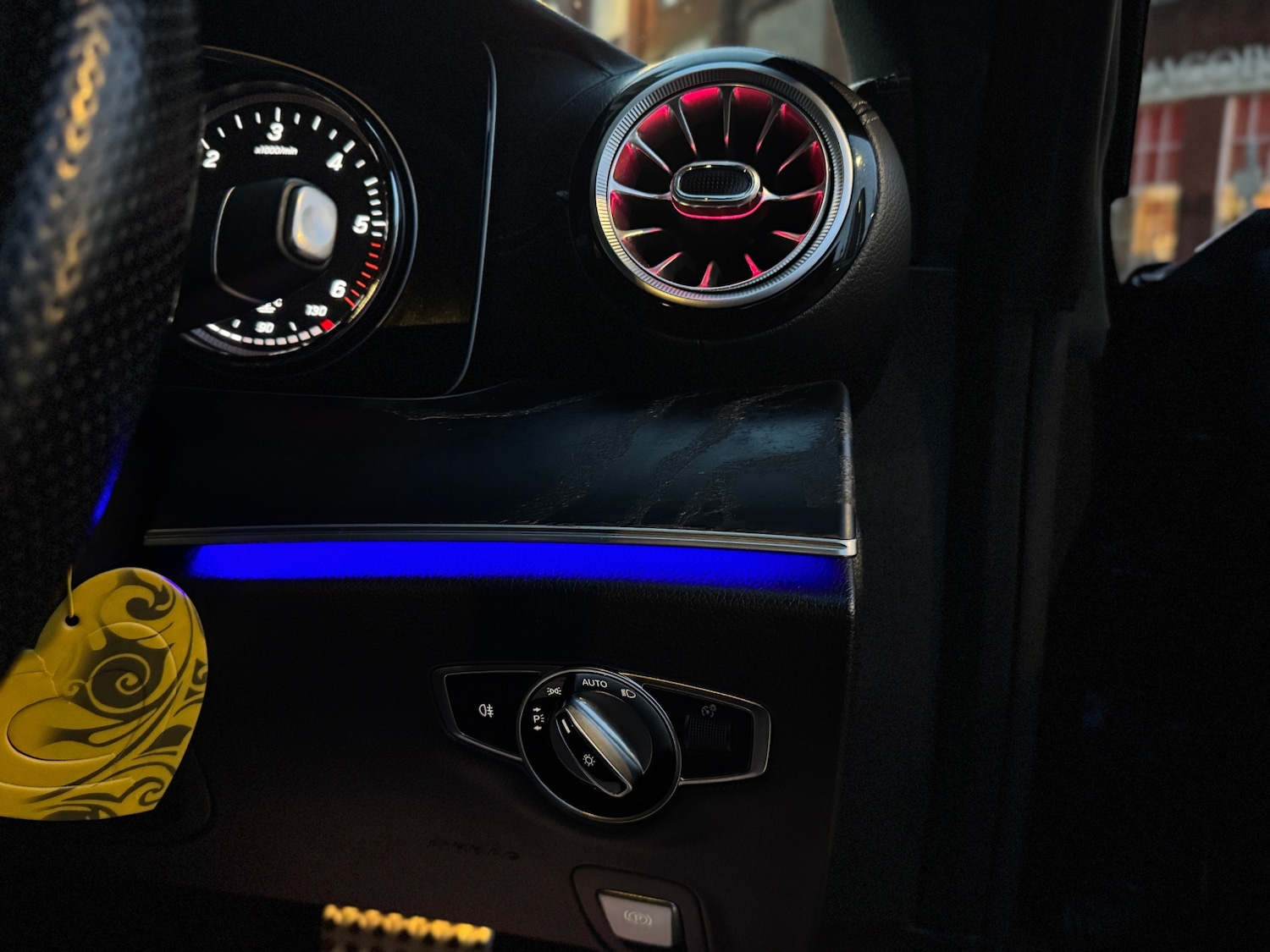 Used Mercedes-Benz E Class 2018 for sale - 77195754: Photo 23