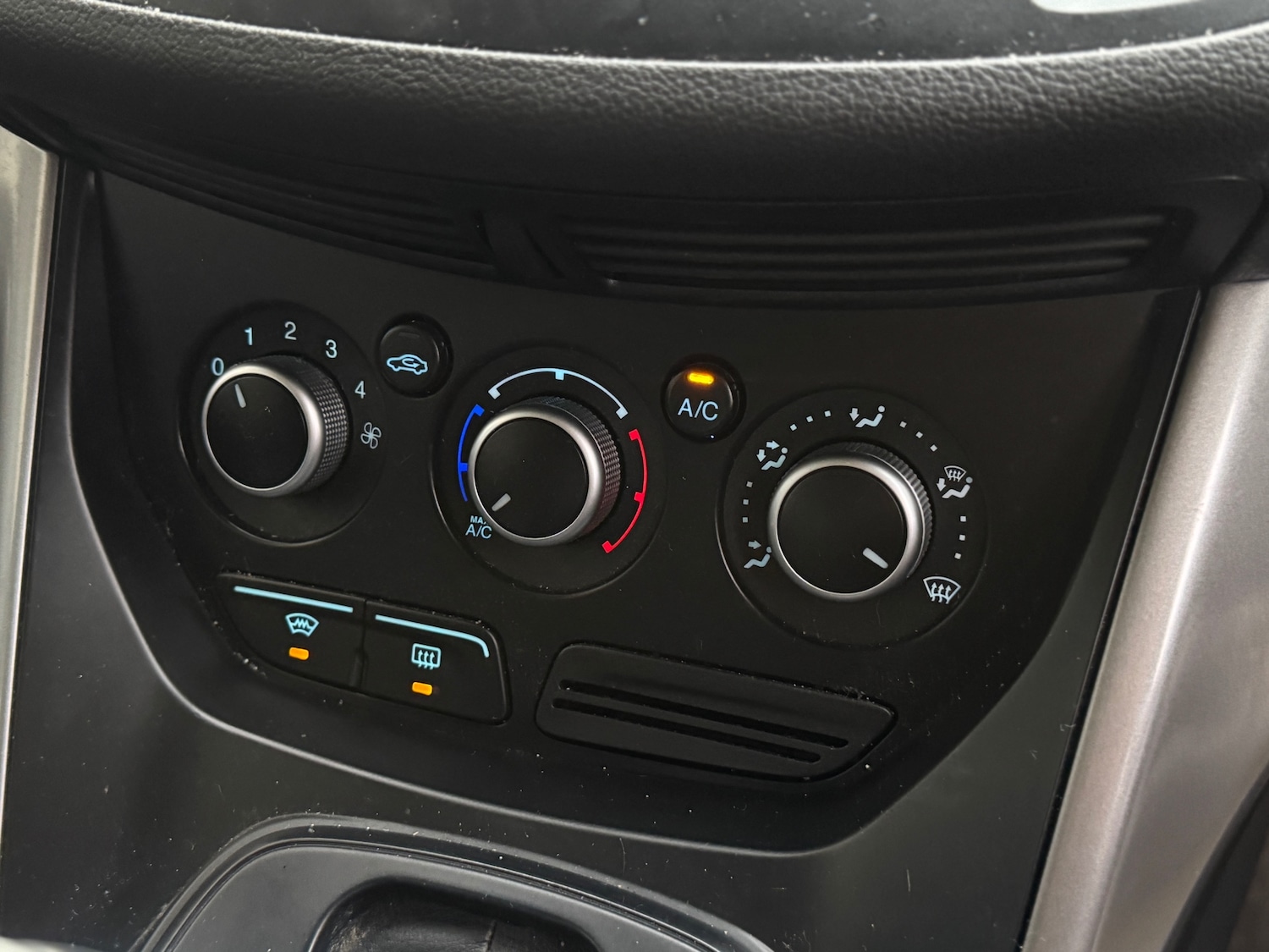 Used Ford Kuga 2013 for sale - 76574223: Photo 13