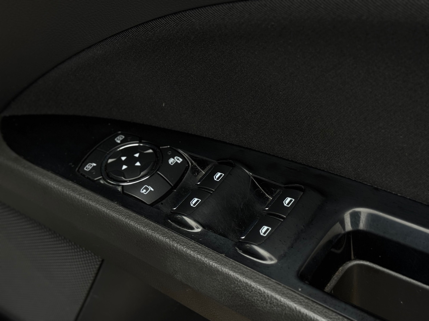 Used Ford Mondeo 2016 for sale - 78139348: Photo 29