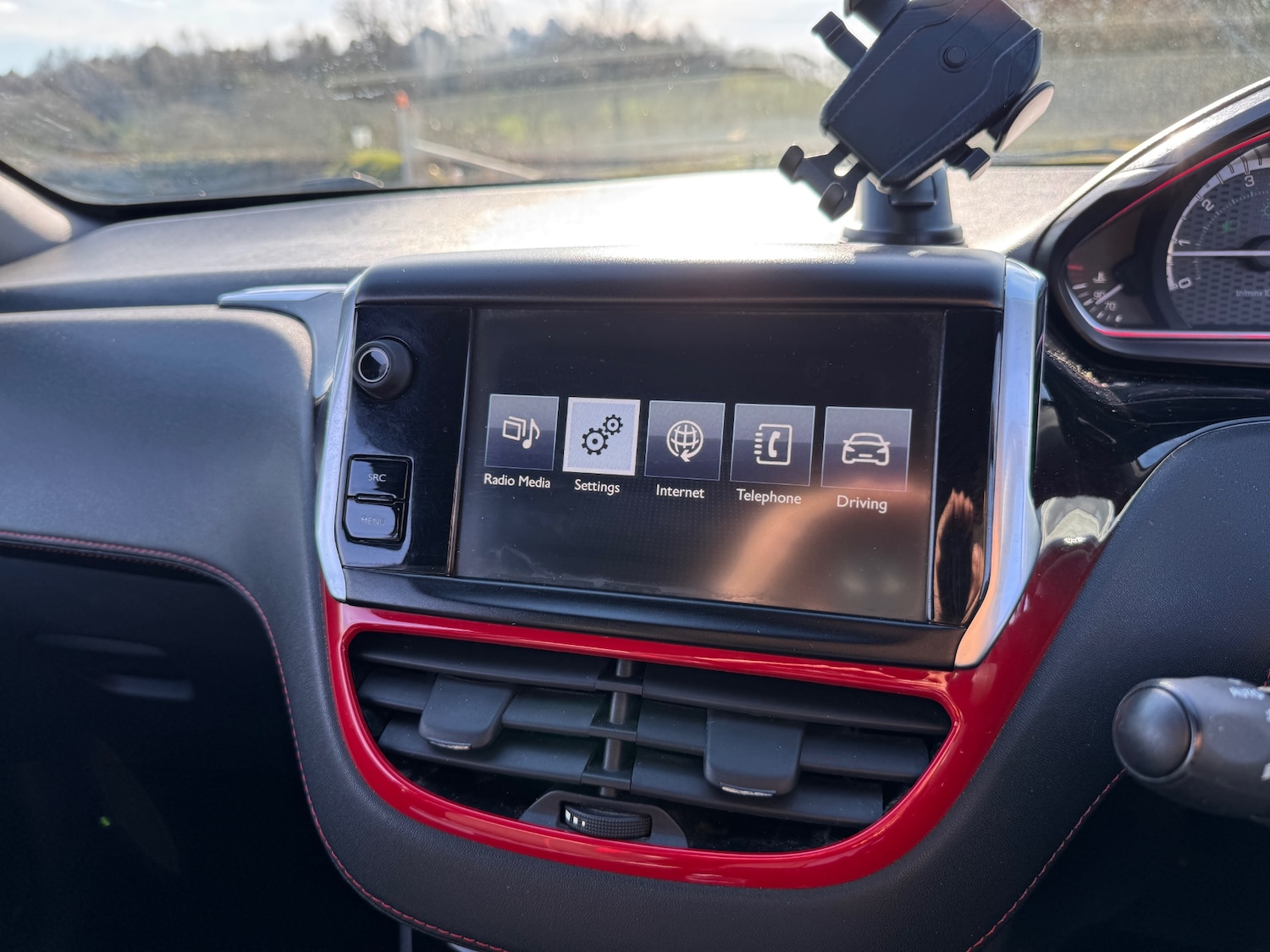 Used Peugeot 208 2014 for sale - 77669185: Photo 17