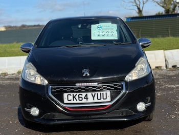 Used Peugeot 208 2014 for sale - 77669185: Photo