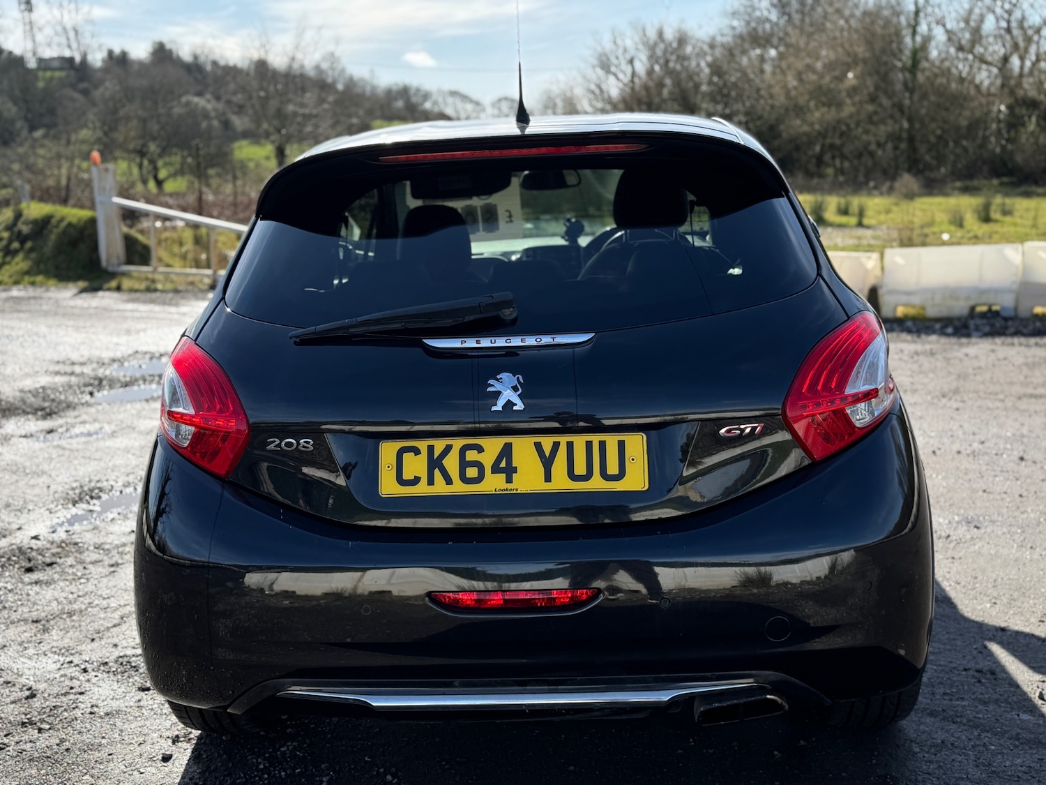 Used Peugeot 208 2014 for sale - 77669185: Photo 5