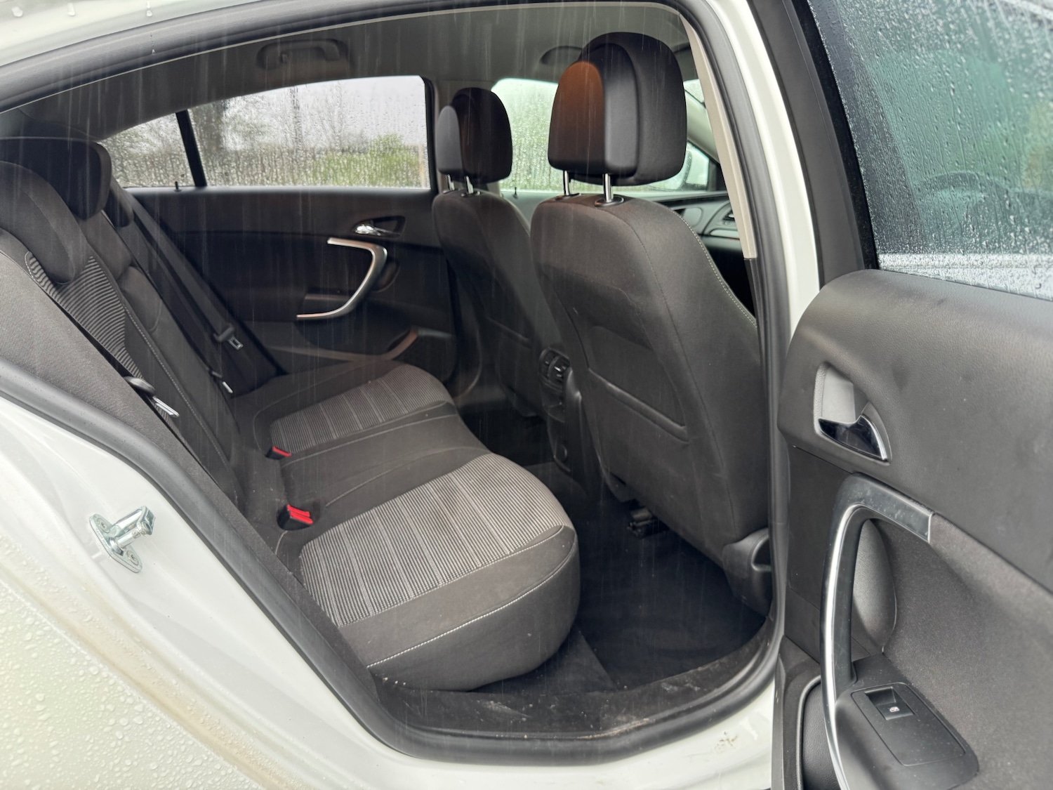 Used Vauxhall Insignia 2011 for sale - 78120847: Photo 8