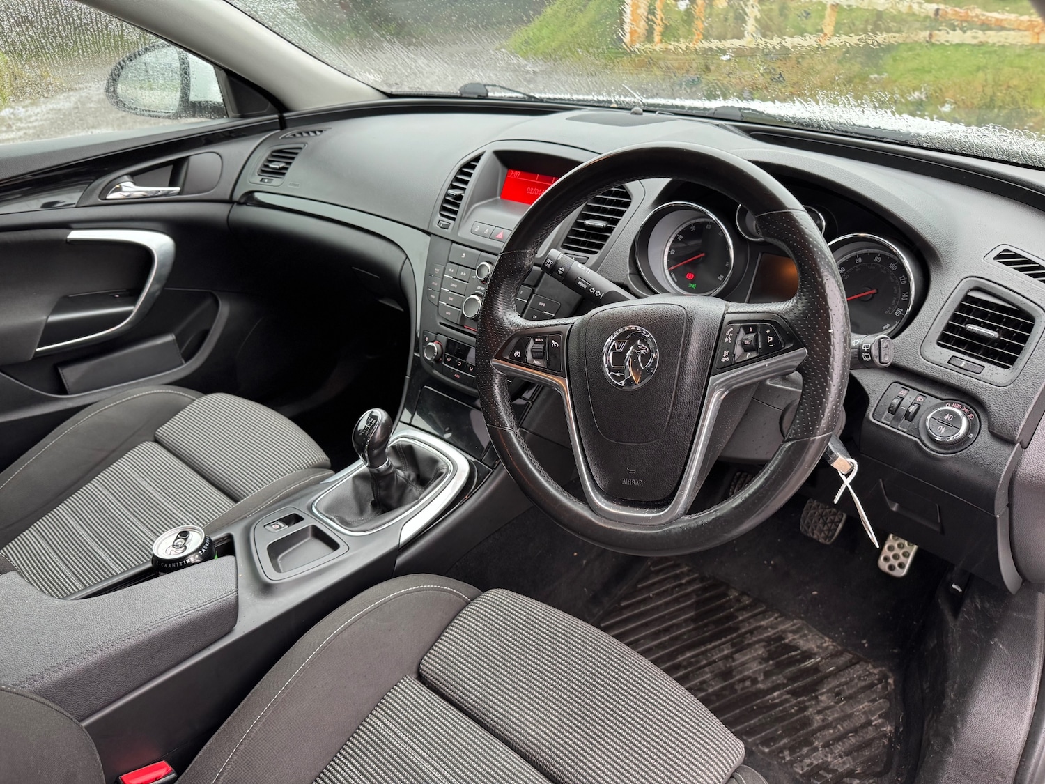 Used Vauxhall Insignia 2011 for sale - 78120847: Photo 9