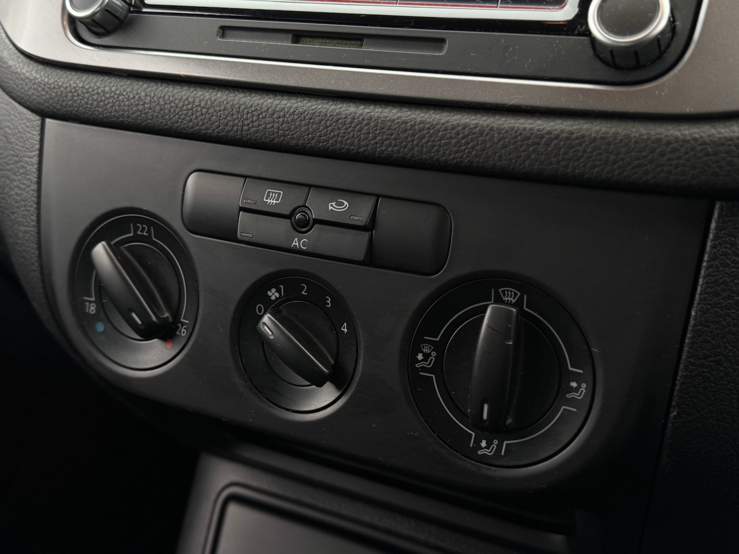 Used Volkswagen Tiguan 2008 for sale - 78139439: Photo 15