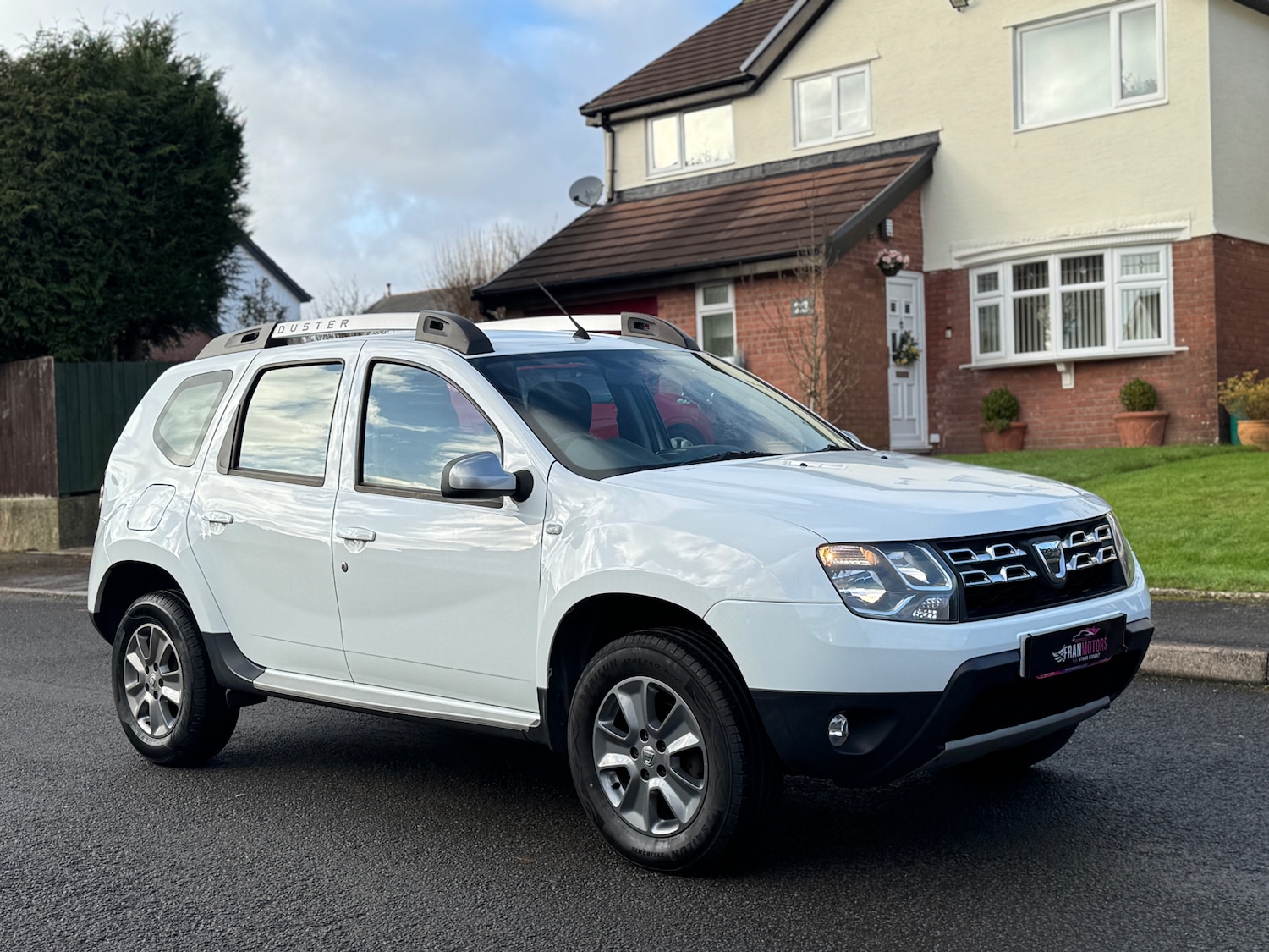 Used Dacia Duster 2017 for sale - 76932126: Photo 1