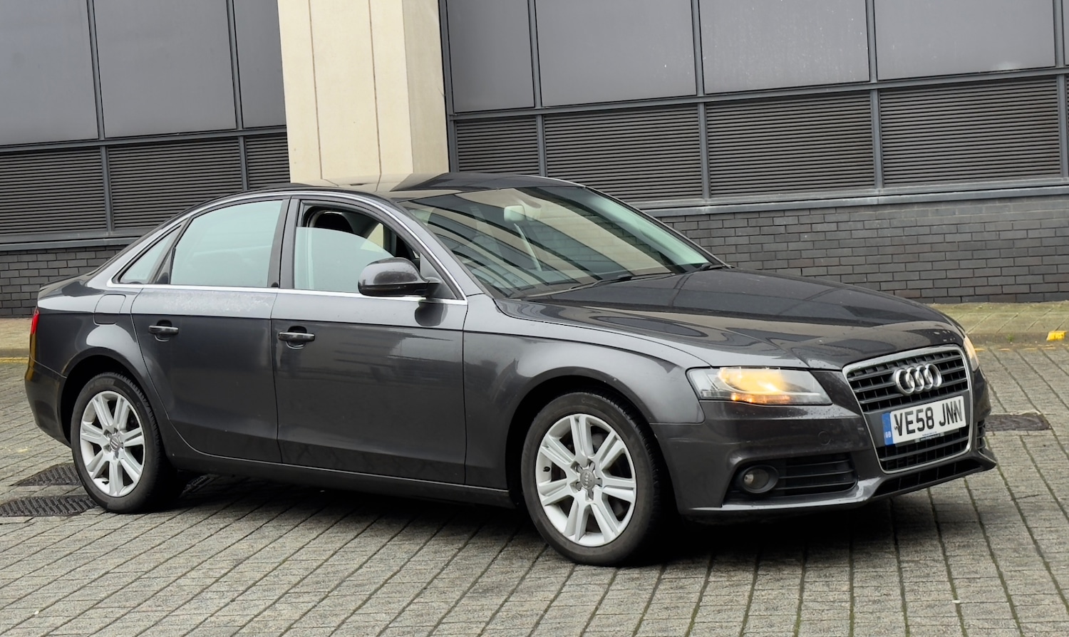 Used Audi A4 2009 for sale - 76726127: Photo 1