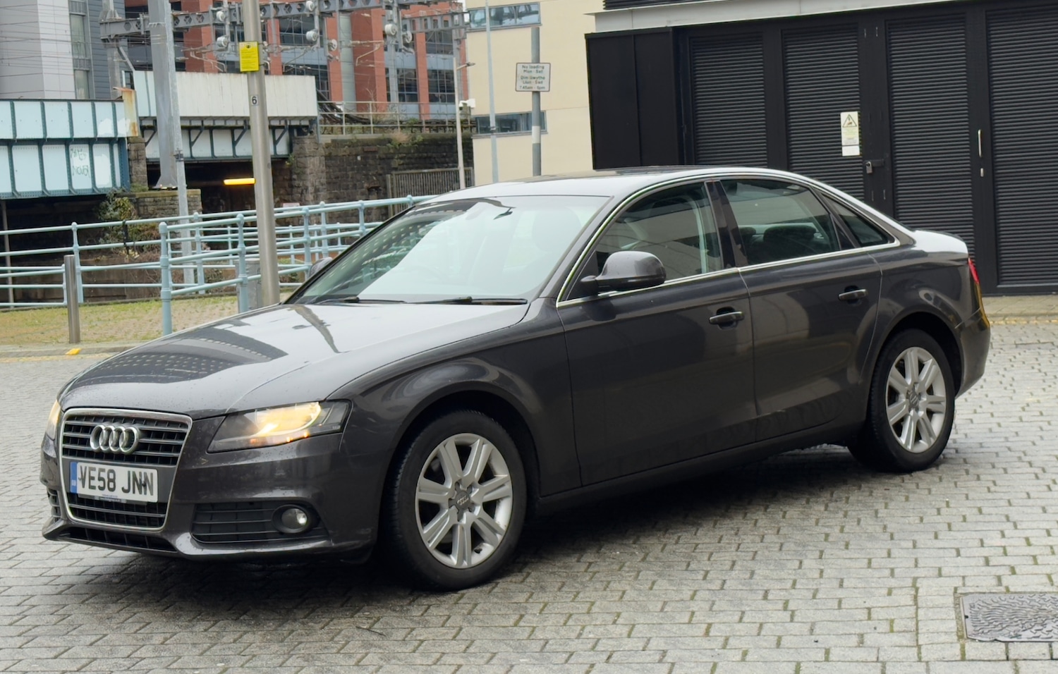 Used Audi A4 2009 for sale - 76726127: Photo 3