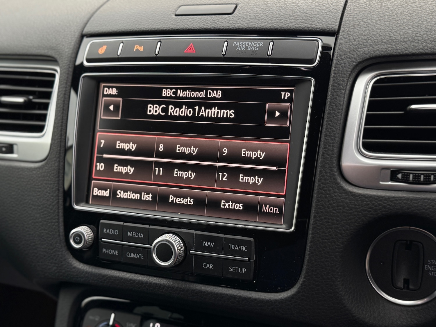 Used Volkswagen Touareg 2015 for sale - 76506225: Photo 21