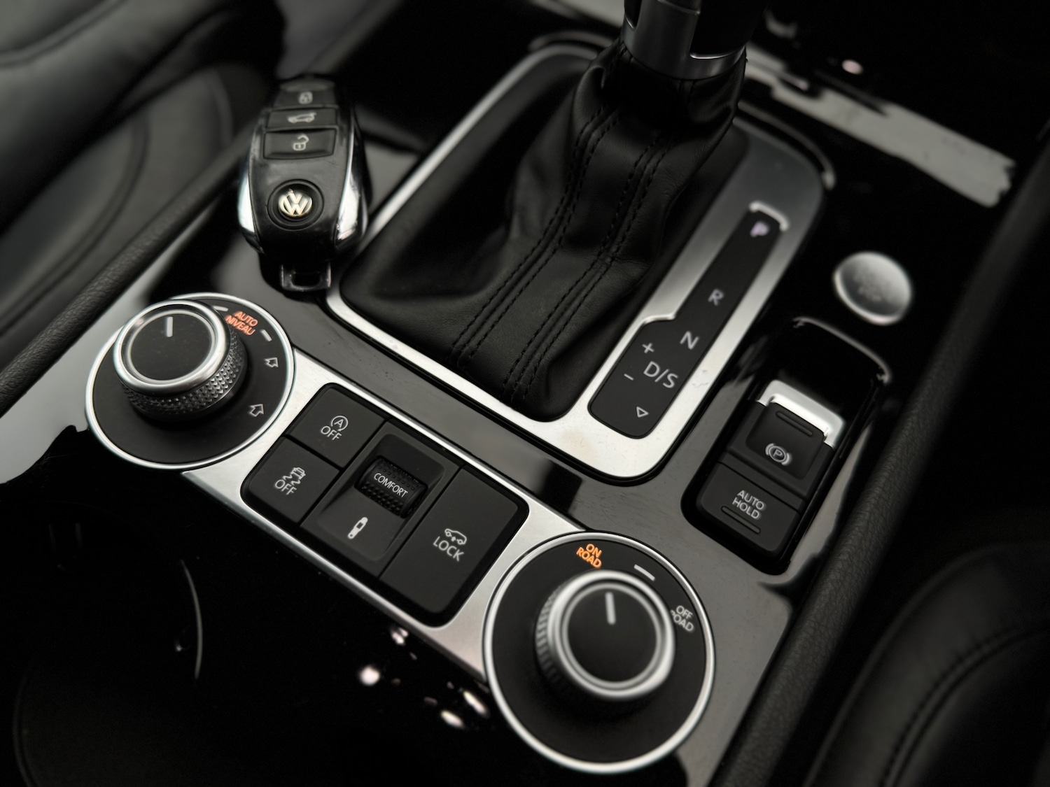 Used Volkswagen Touareg 2015 for sale - 76506225: Photo 23