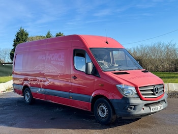 Mercedes-Benz Sprinter feature image