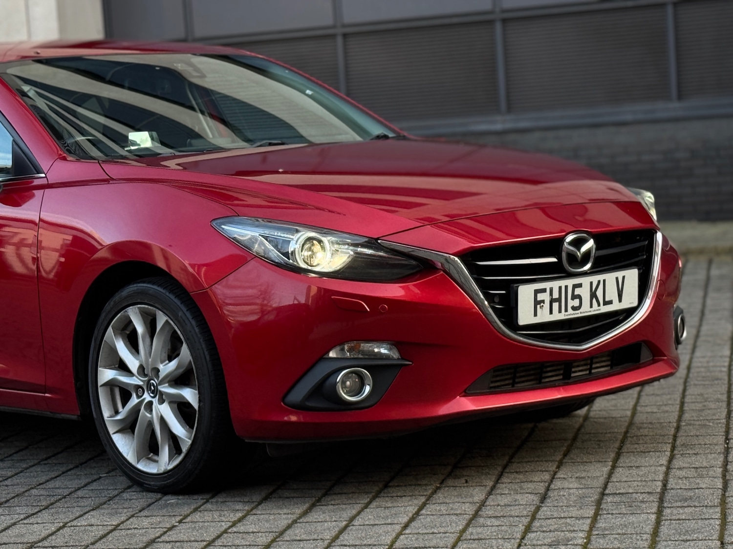 Used Mazda Mazda3 2015 for sale - 77303898: Photo 9
