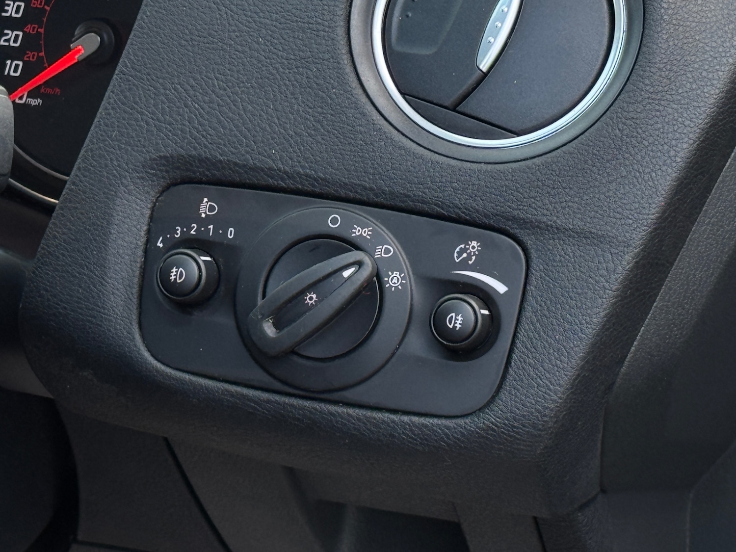 Used Ford Mondeo 2014 for sale - 77669109: Photo 19