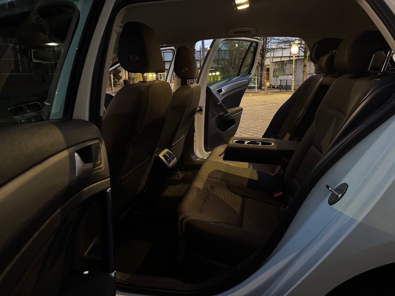 Used Volkswagen Golf 2015 for sale - 77162467: Photo 7