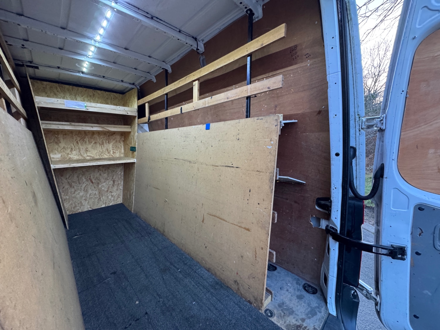 Used Mercedes-Benz Sprinter 2015 for sale - 77195917: Photo 9