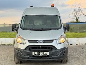 Used Ford Transit Custom 2015 for sale - 78408210: Photo