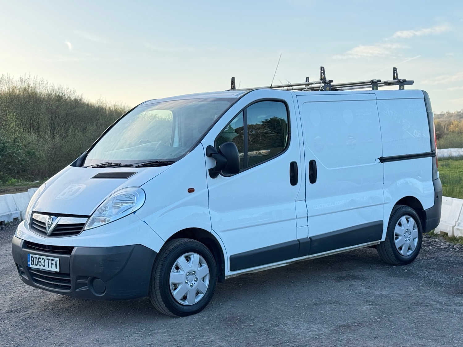 Used Vauxhall Vivaro 2014 for sale - 78149733: Photo 3