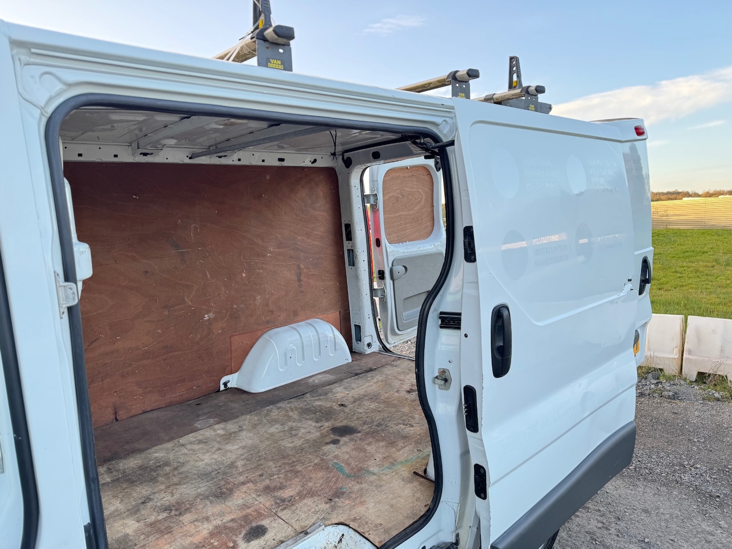 Used Vauxhall Vivaro 2014 for sale - 78149733: Photo 9