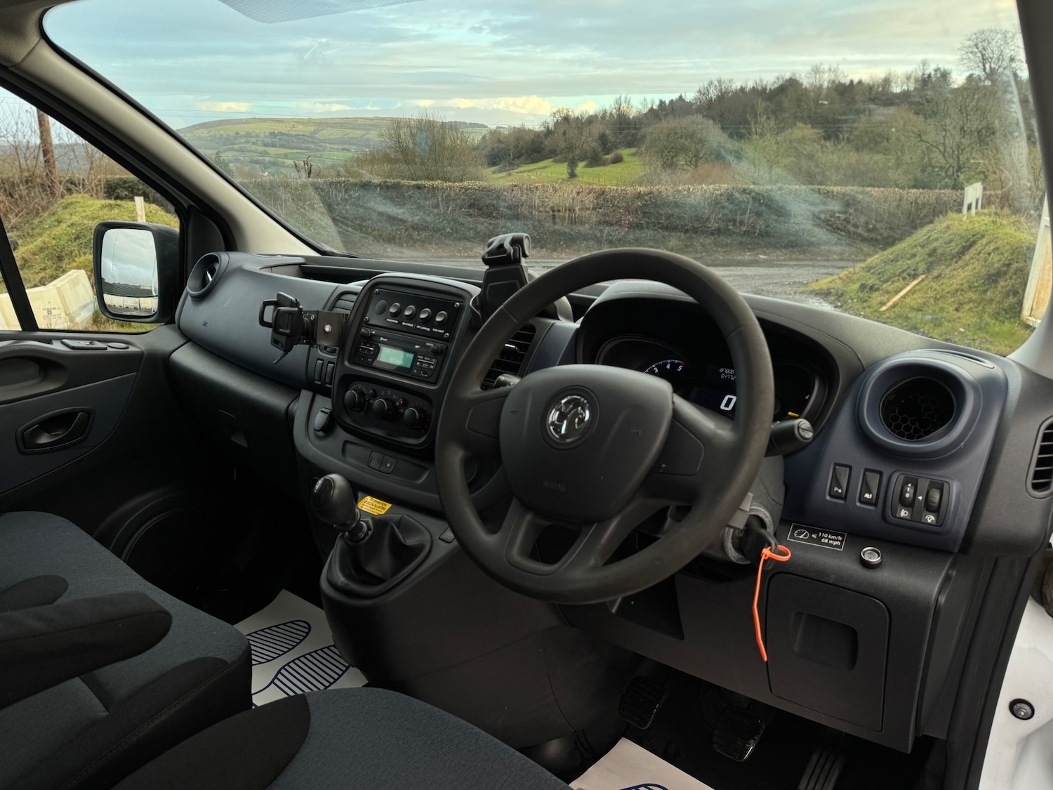 Used Vauxhall Vivaro 2016 for sale - 77409942: Photo 8